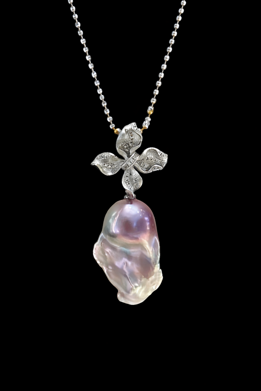 "A Rare Era" Aurora Large-Size Artistic Baroque Pearl Pendant Necklace Collection