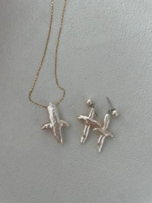 Starfish Pearl Earrings