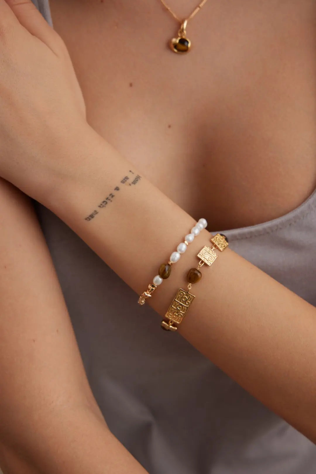 Tiger Eye& Relief Sculpture Bracelet My Store