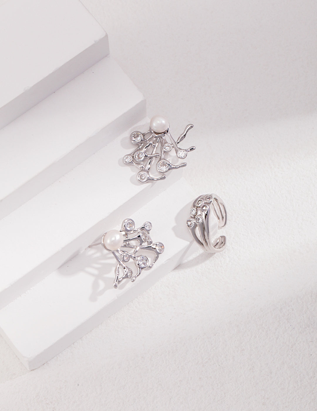 Velvet Diamond Earrings