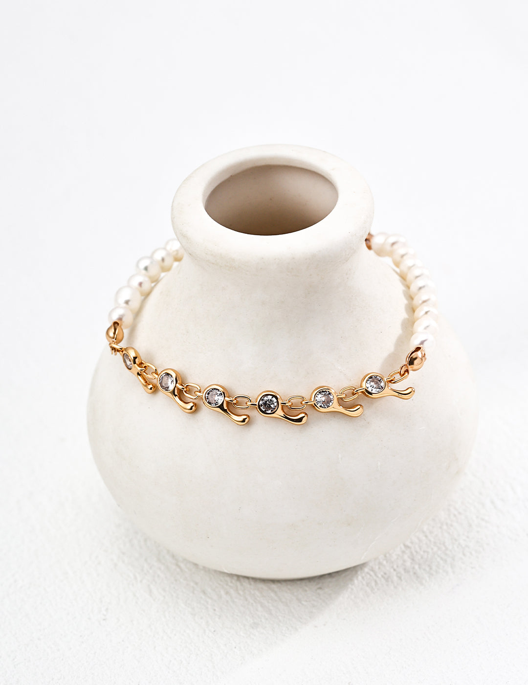 Mimosa Diamond Pearl Bracelet