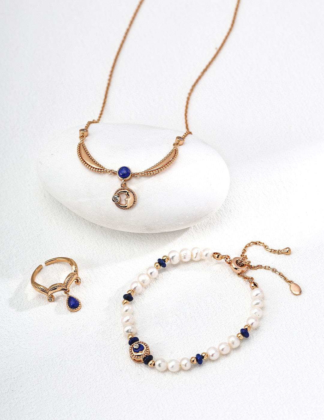 One Thousand & One Nights lapis lazuli Necklace