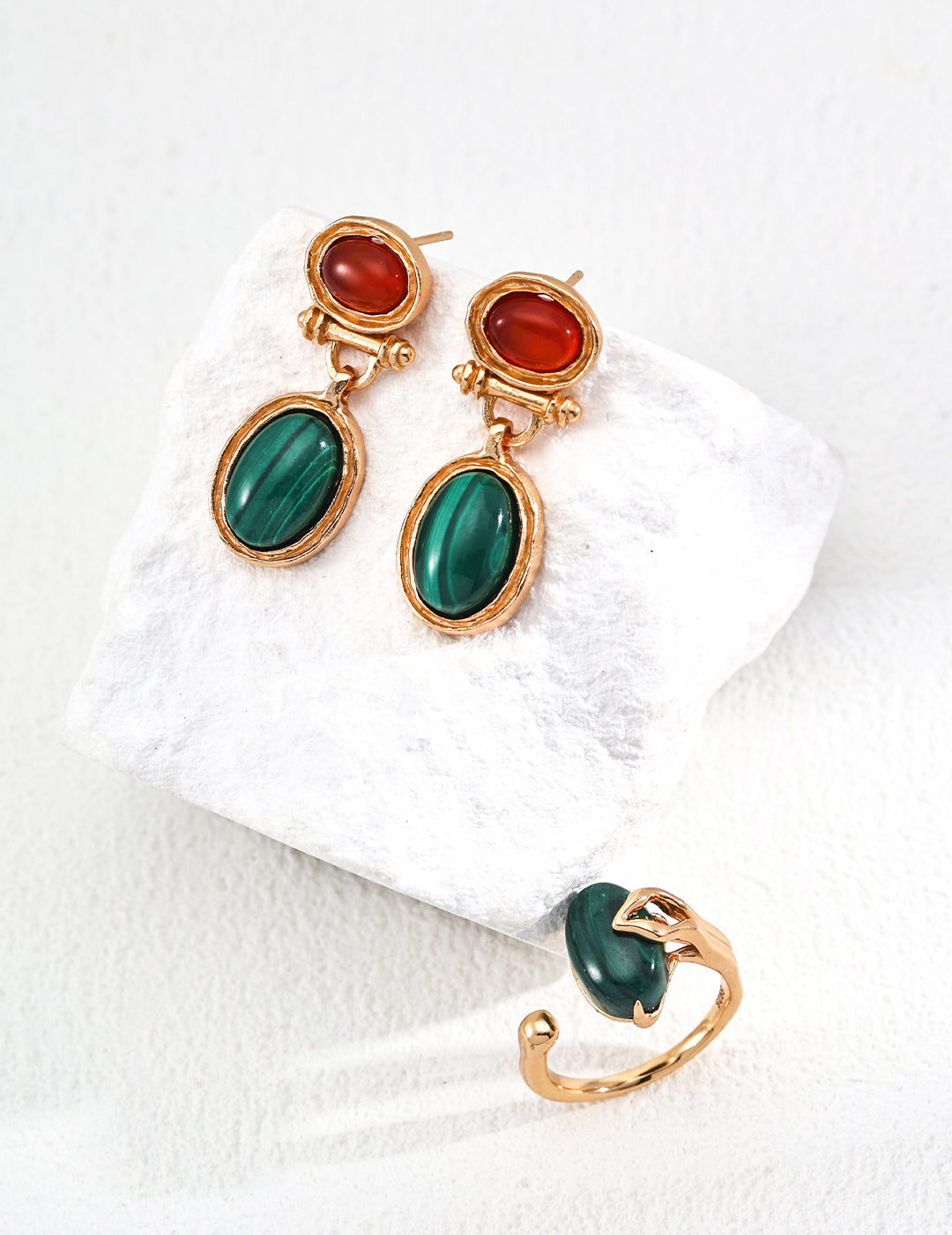 Boutique Malachite & Red Agate Earring