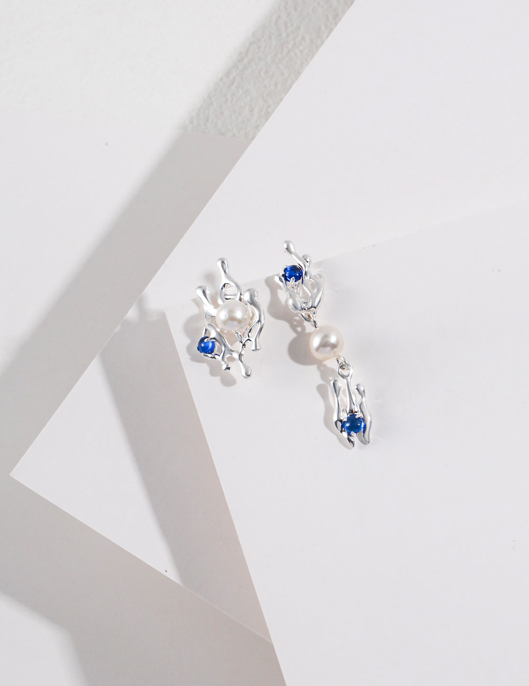 Sapphire Flower Spike Earring