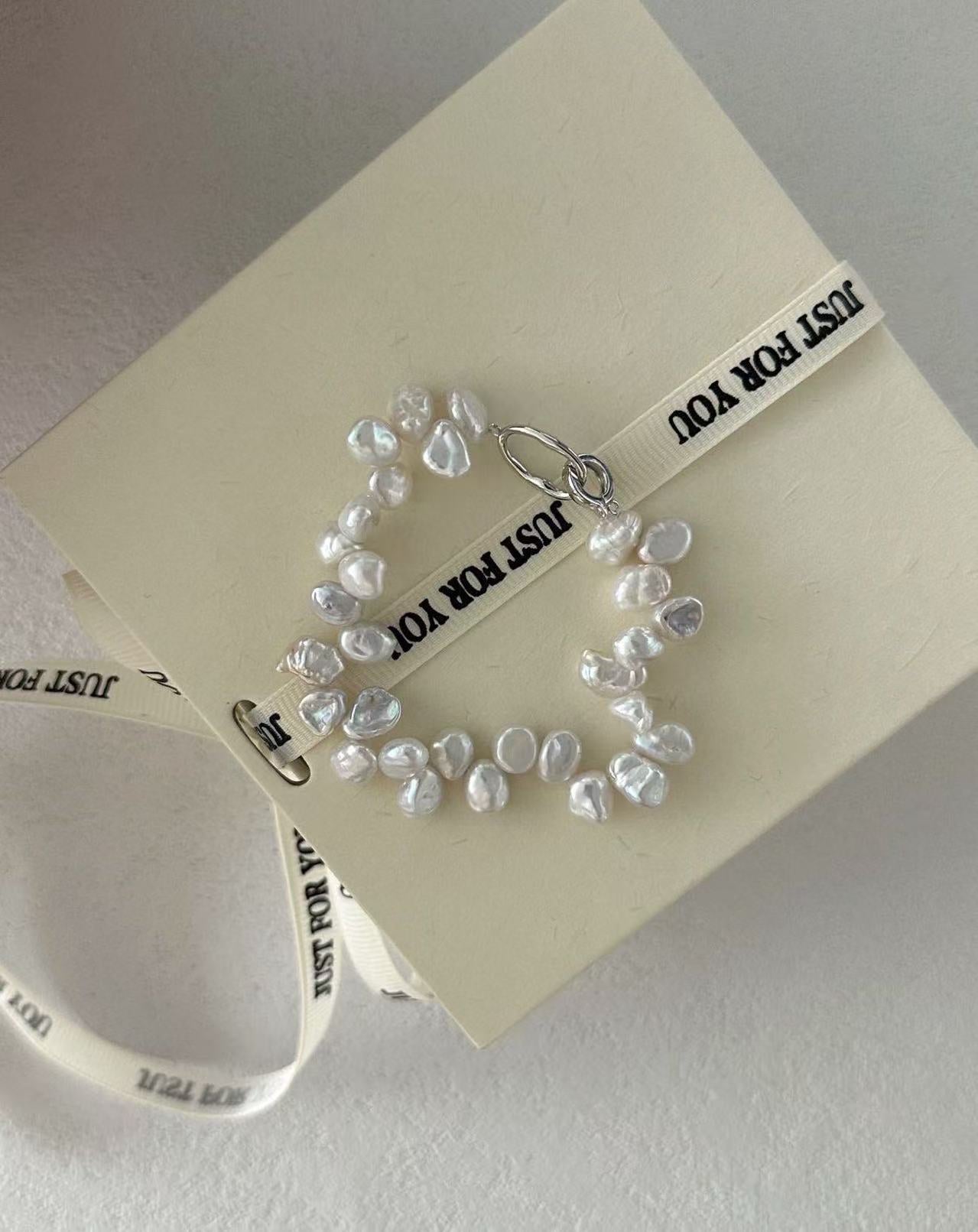 Keshi Petal Pearl Bracelet