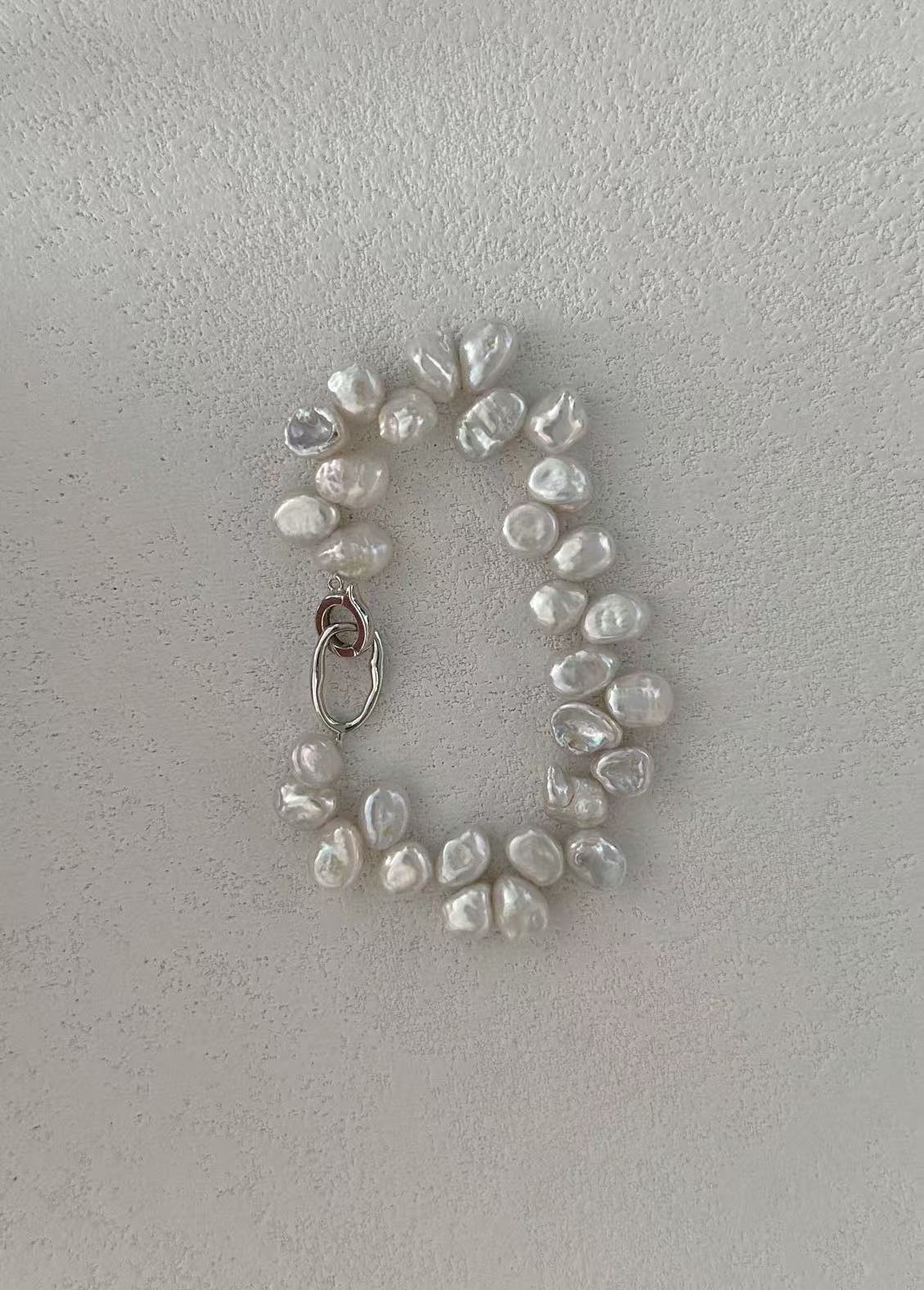 Keshi Petal Pearl Bracelet