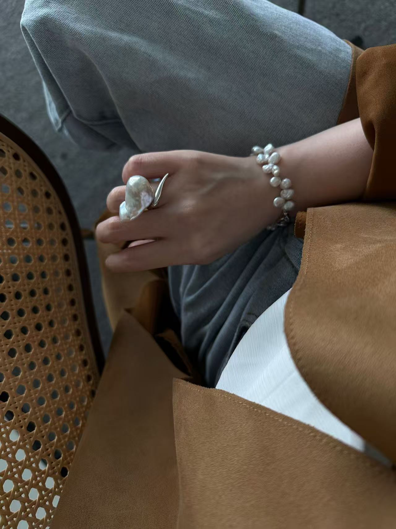 Keshi Petal Pearl Bracelet