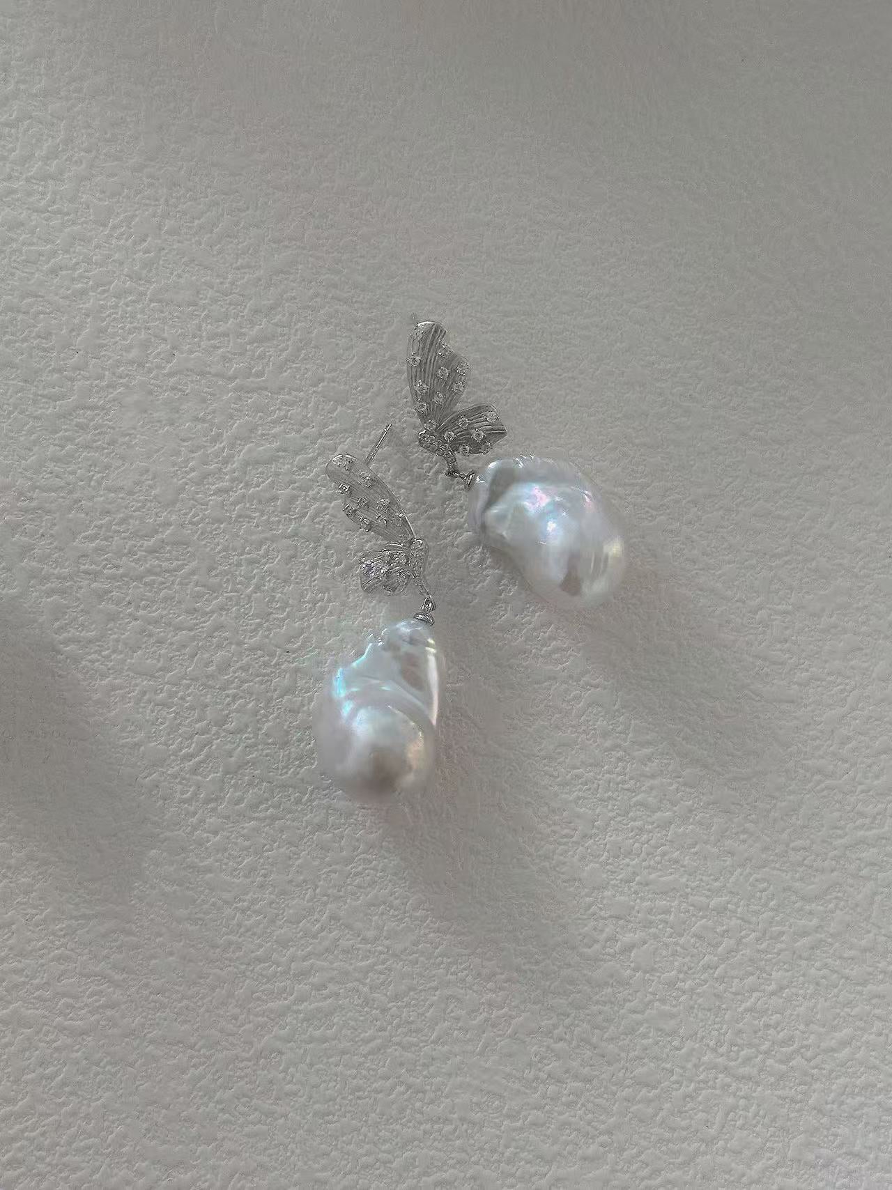 Butterfly Glitter Baroque Earrings