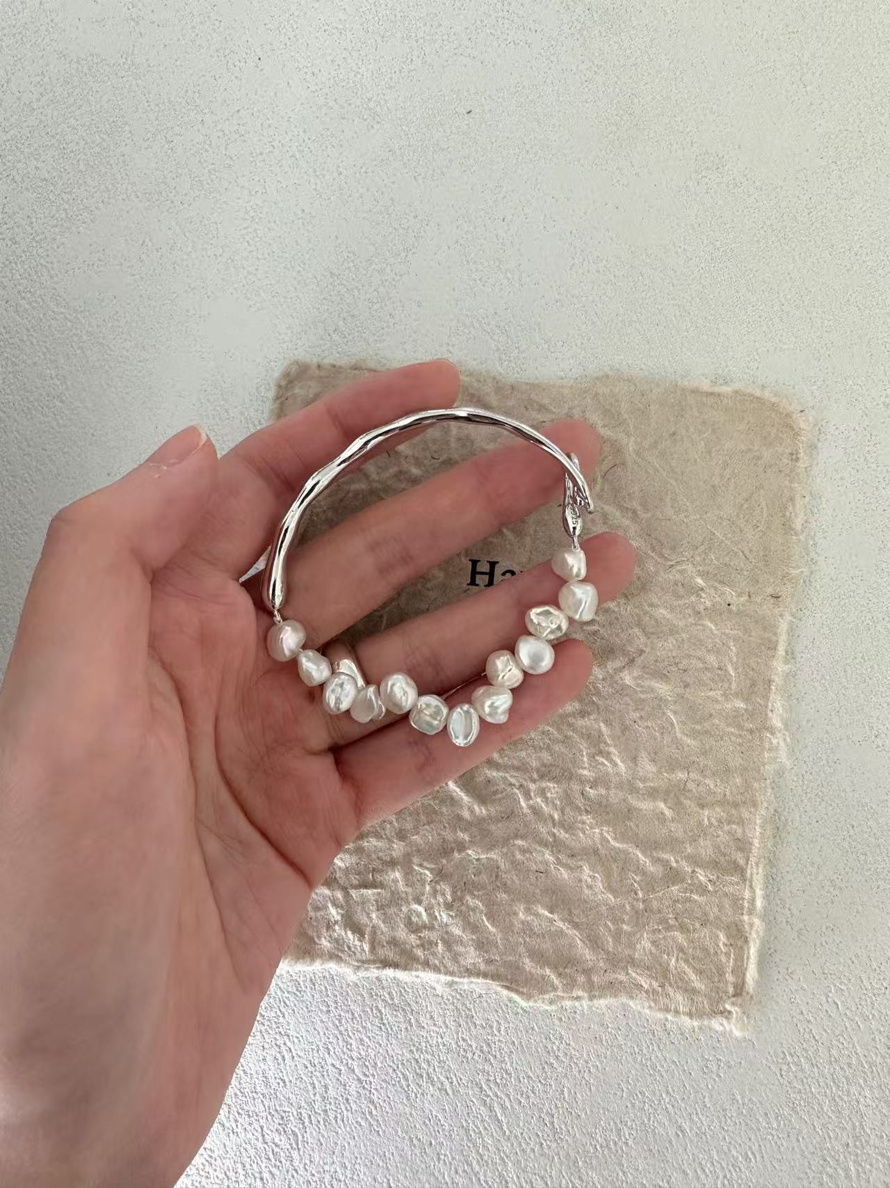 Silver Loop Petal Pearl Bracelet