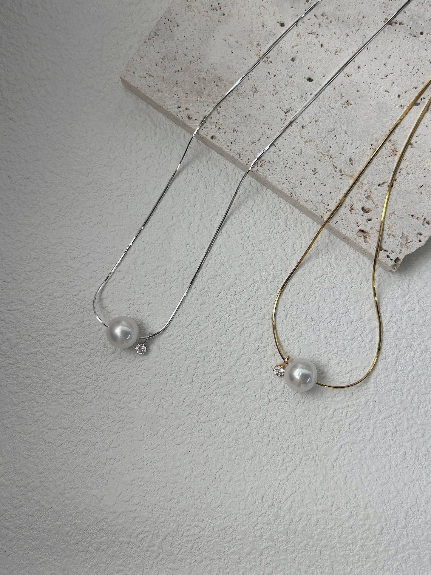 Seawater Round Pearl Diamond Necklace