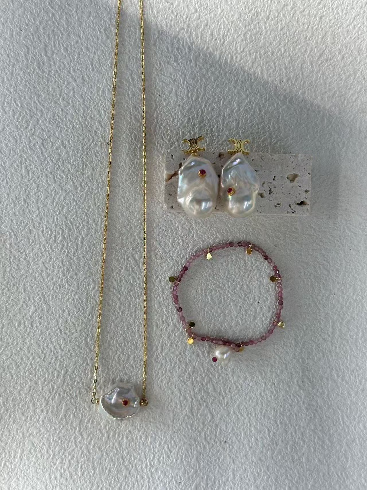 Ruby Cloud Baroque Necklace