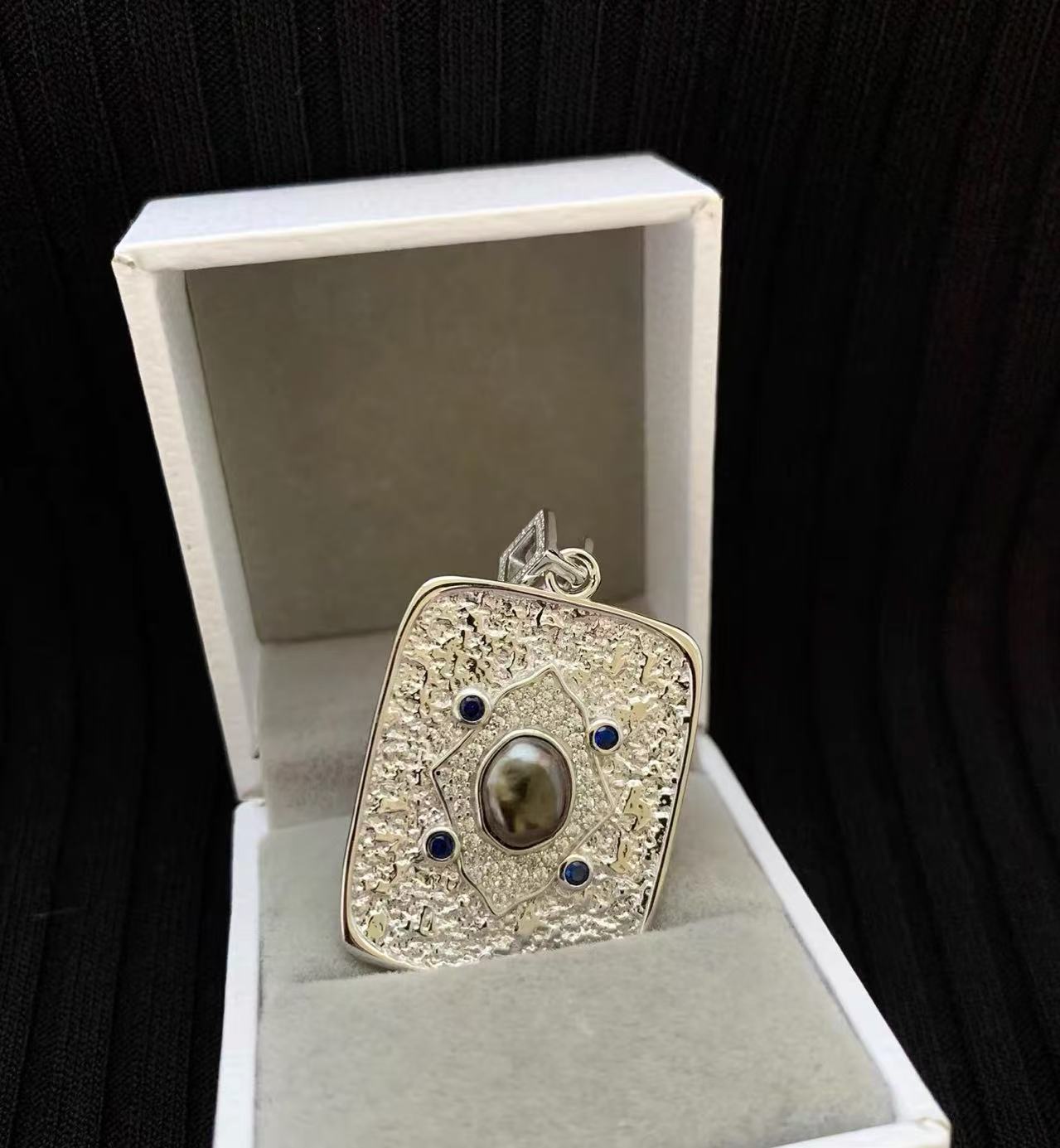 Vintage Pearl Collector's Edition Solo Series