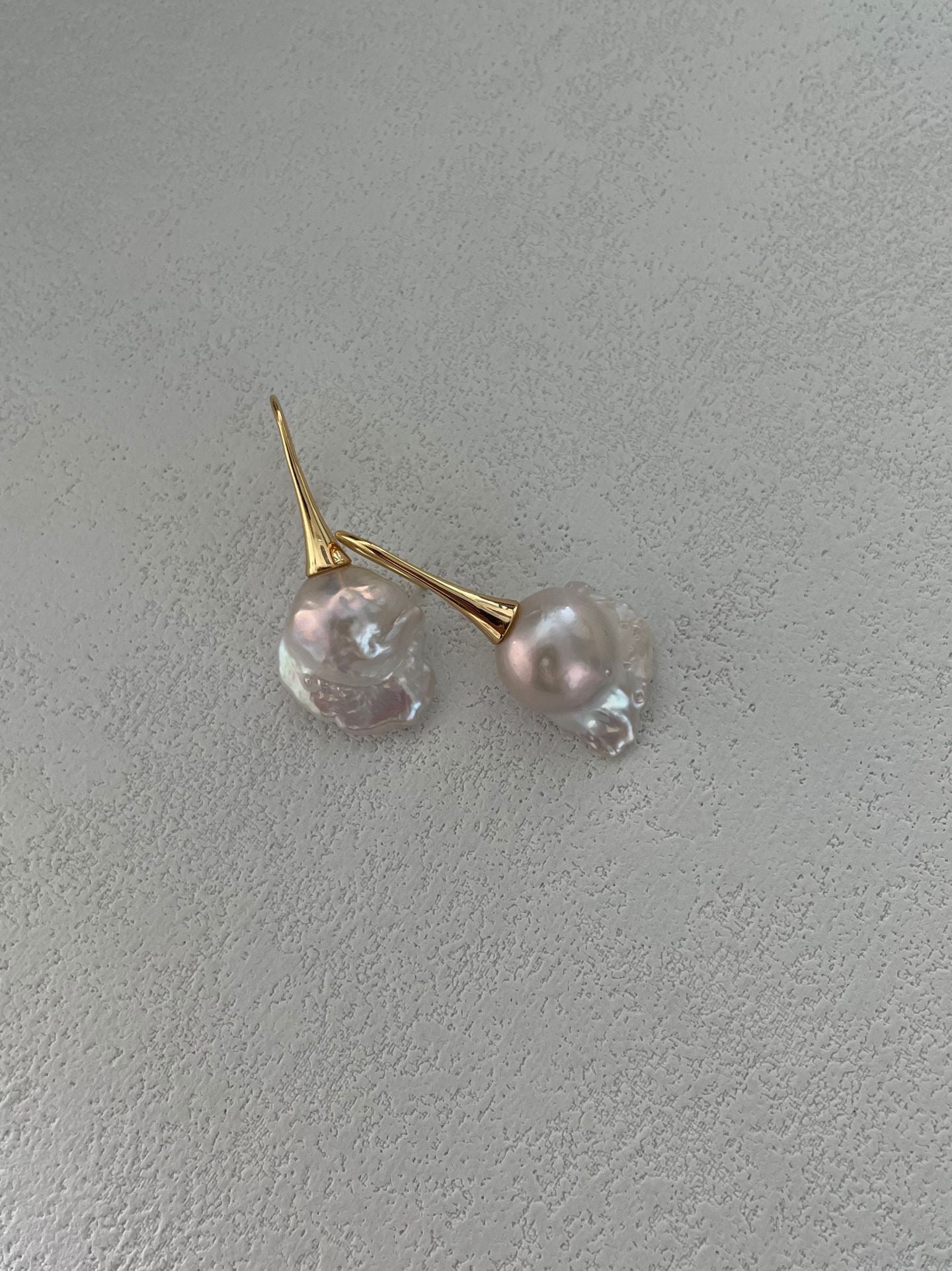 Cream Dumplings Large Core Baroque Earrings