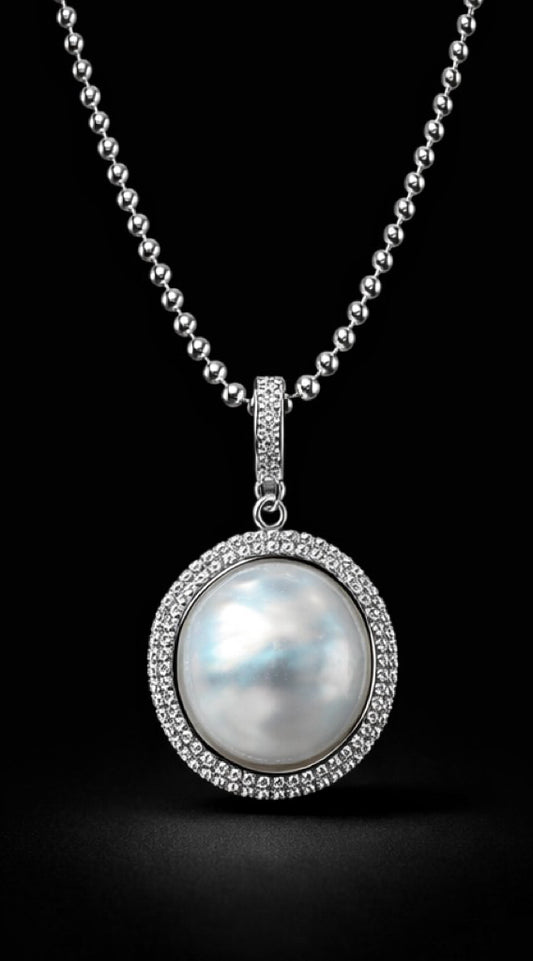 “Touch” Seawater Australian-White Baroque Pearl Featured Pendant Collection