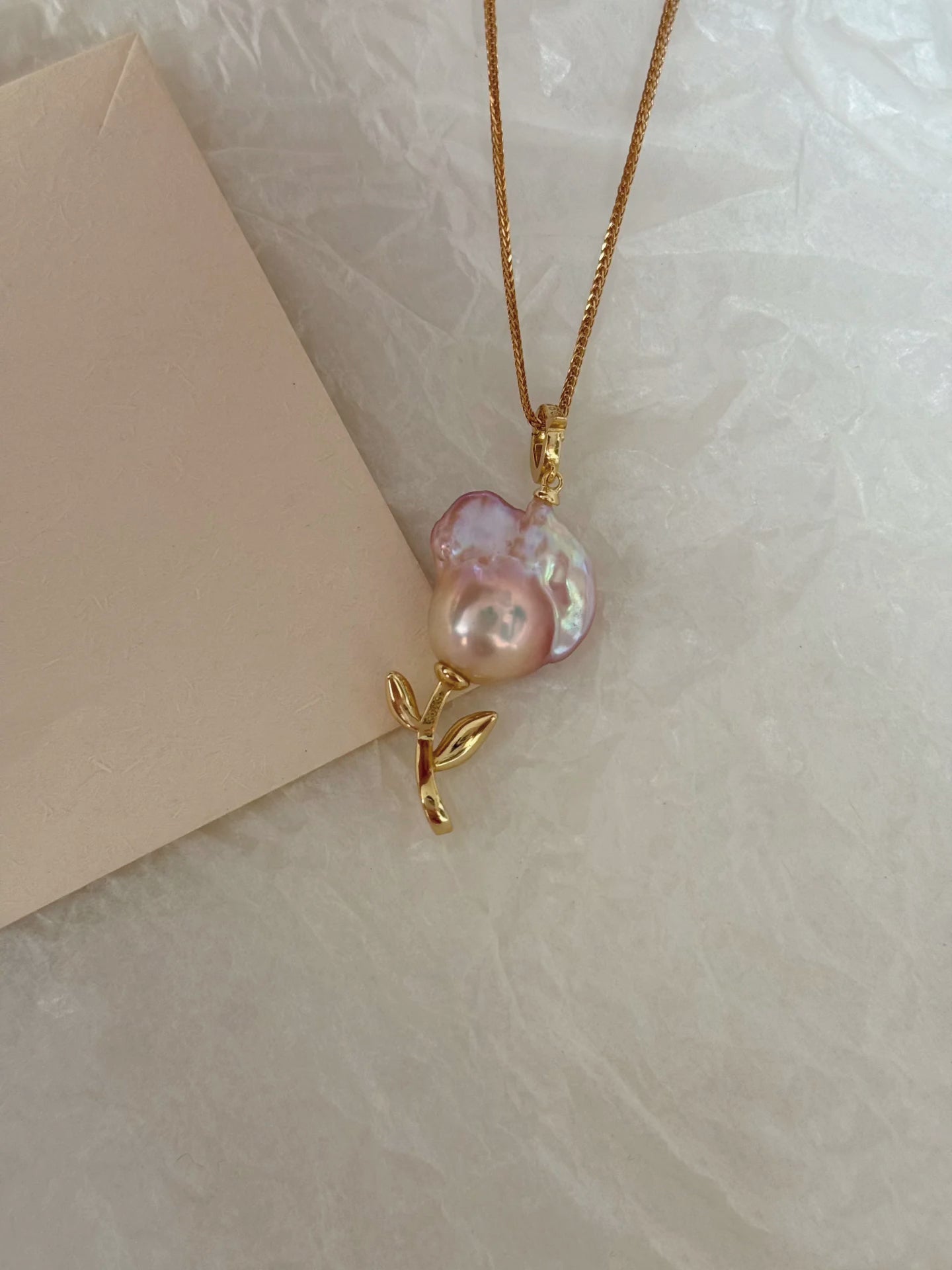 ‘Rose Garden’ Golden Dual-Use Baroque Necklace