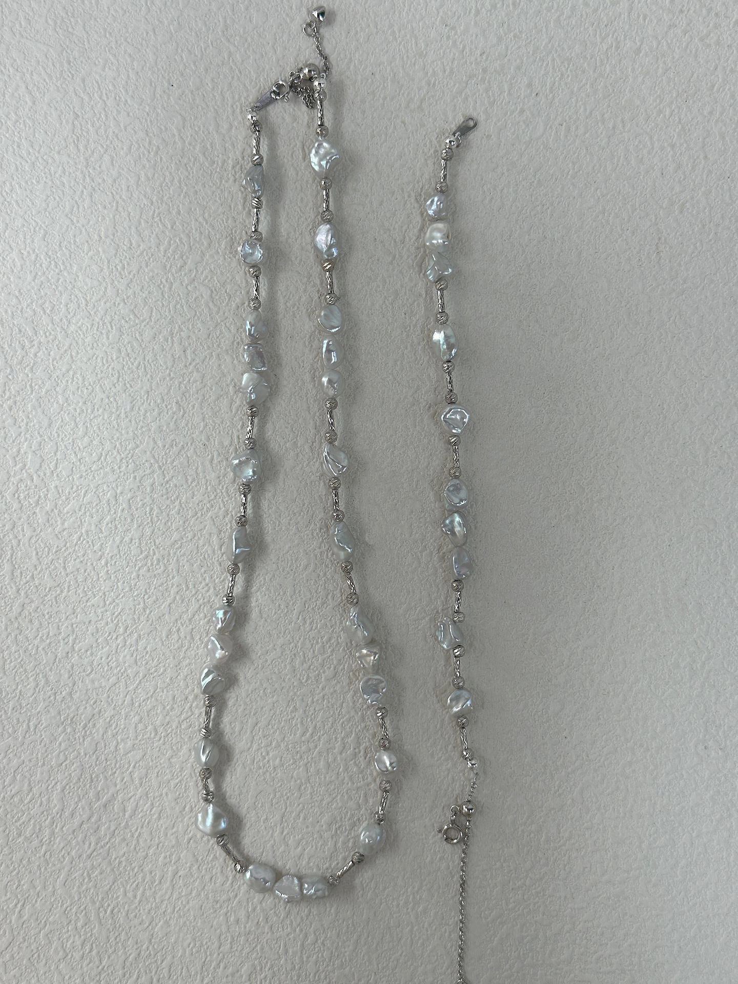 Silver and Blue Flow・Natural Keshi Pearl Silver Knot Necklace