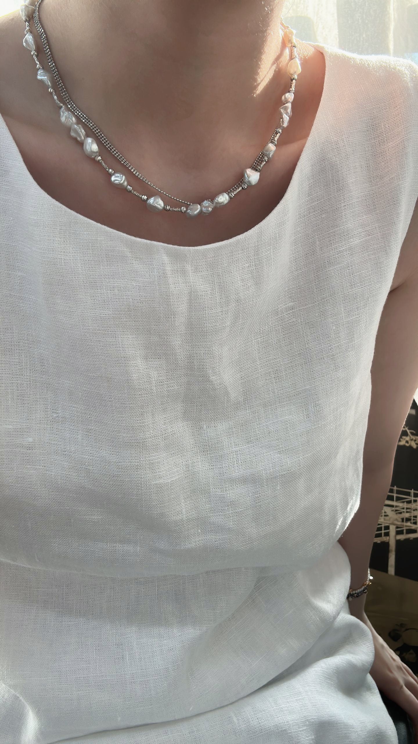Silver and Blue Flow・Natural Keshi Pearl Silver Knot Necklace