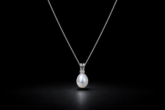 “Carrot Bunny” Silver-Blue Australian White Pearl Miniature Exquisite Pendant