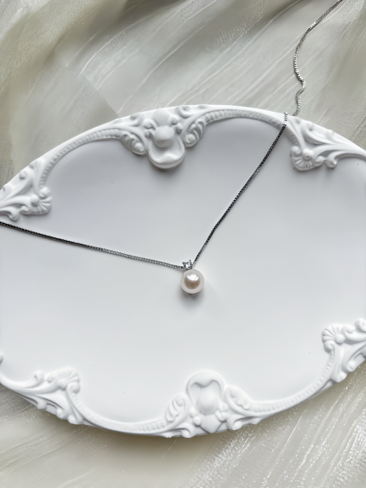 Classic Diamond Pendant with Natural Freshwater Pearl in 925 Sterling Silver