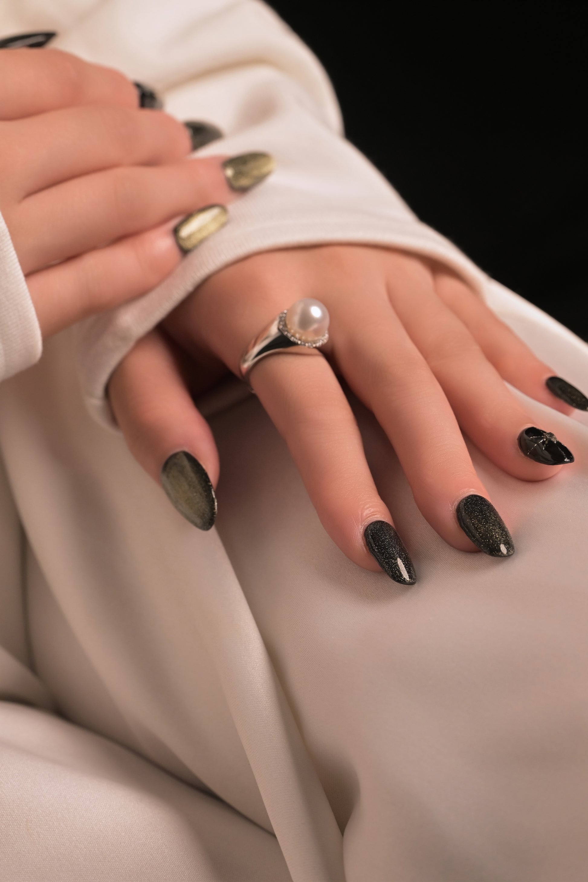 "Moonlight" White South Sea Pearl Ring