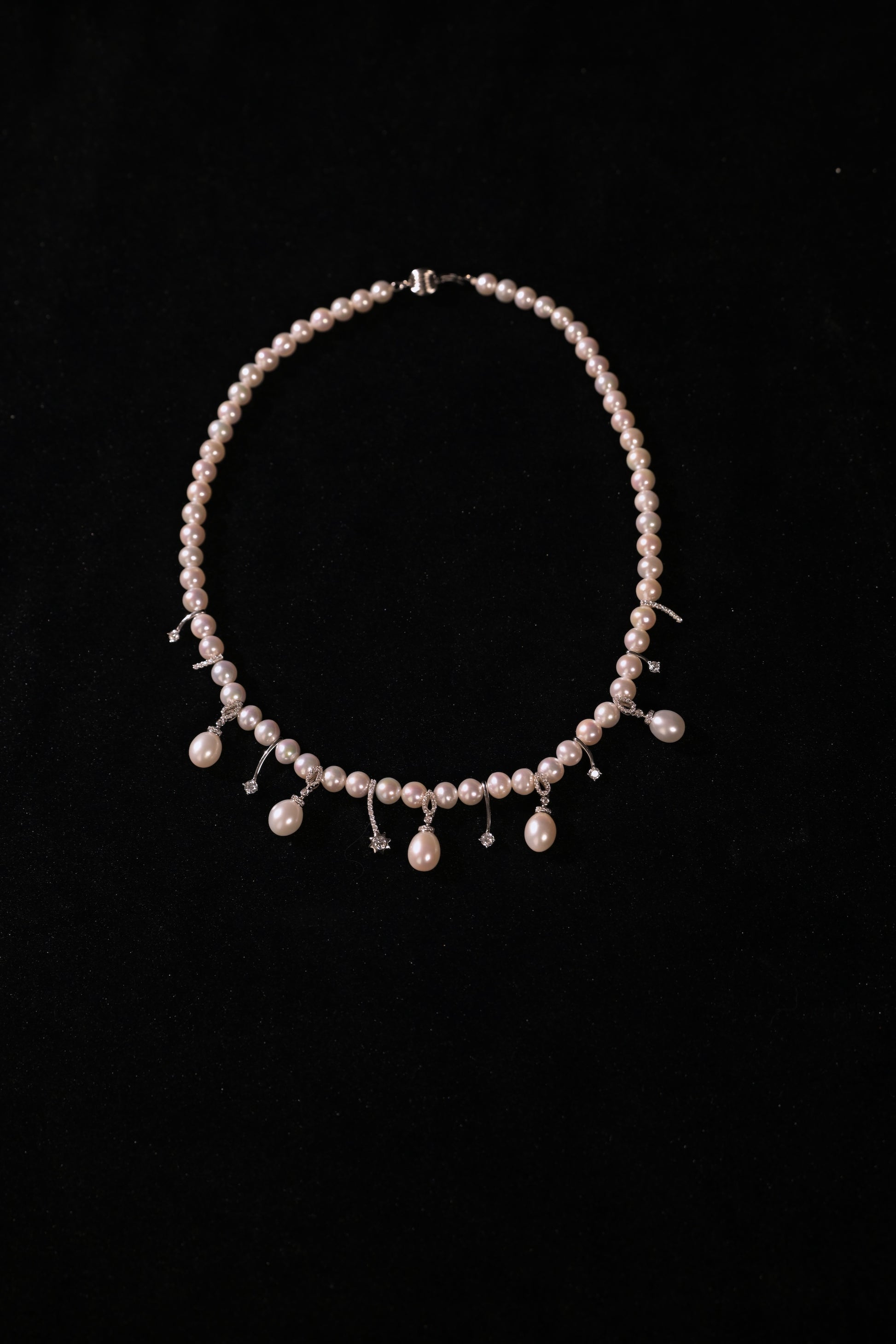Melon Carriage Freshwater Pearl Necklace