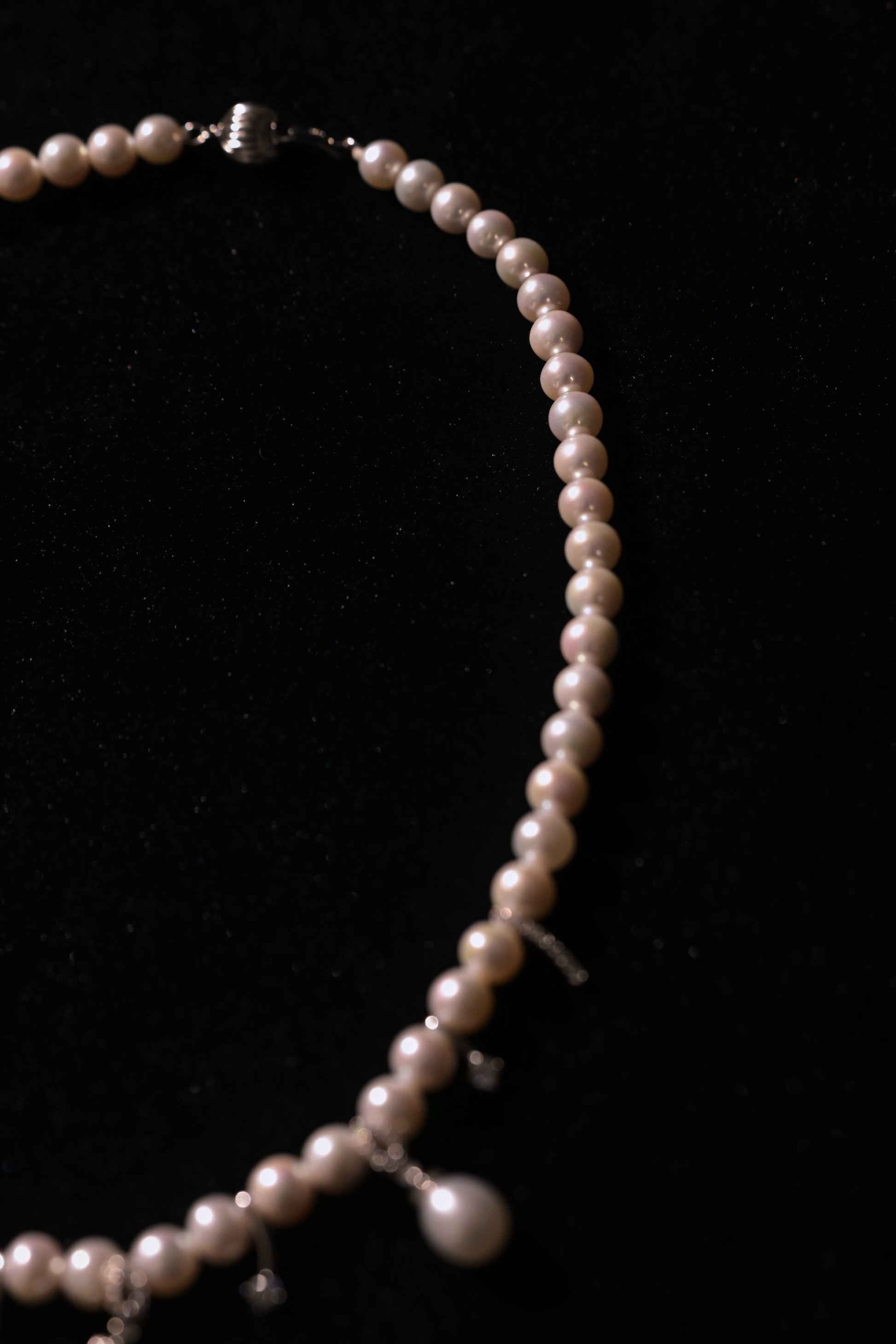 Melon Carriage Freshwater Pearl Necklace