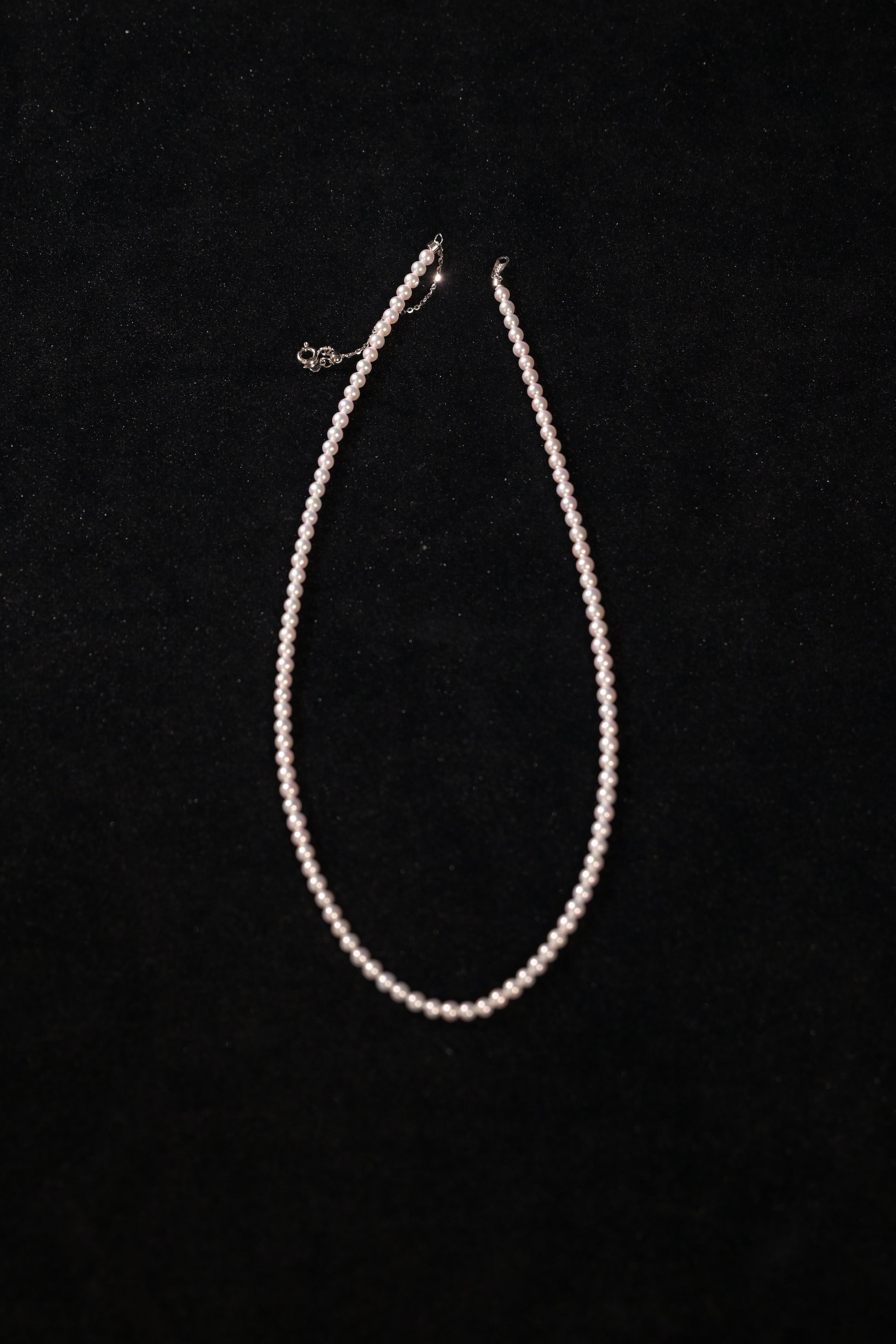 Blue Glow Tiny Pearl Necklace