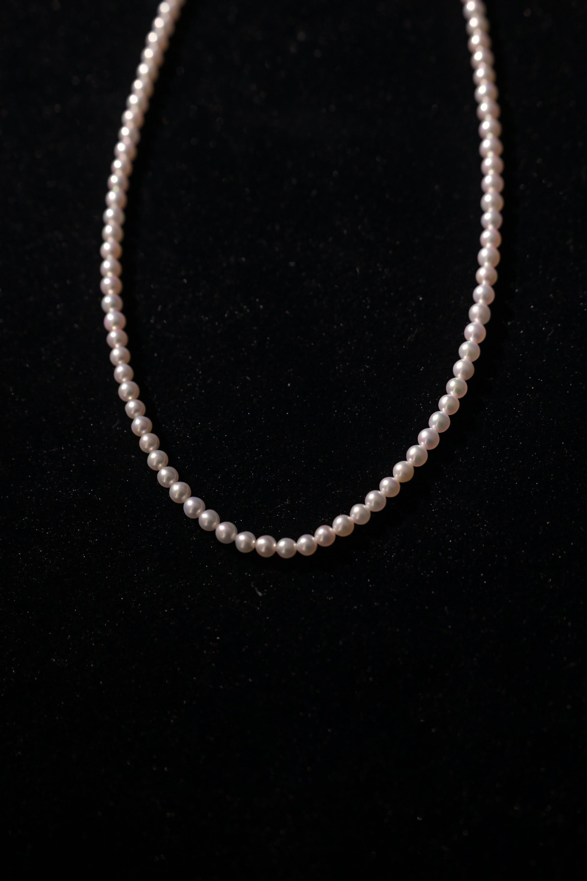Blue Glow Tiny Pearl Necklace