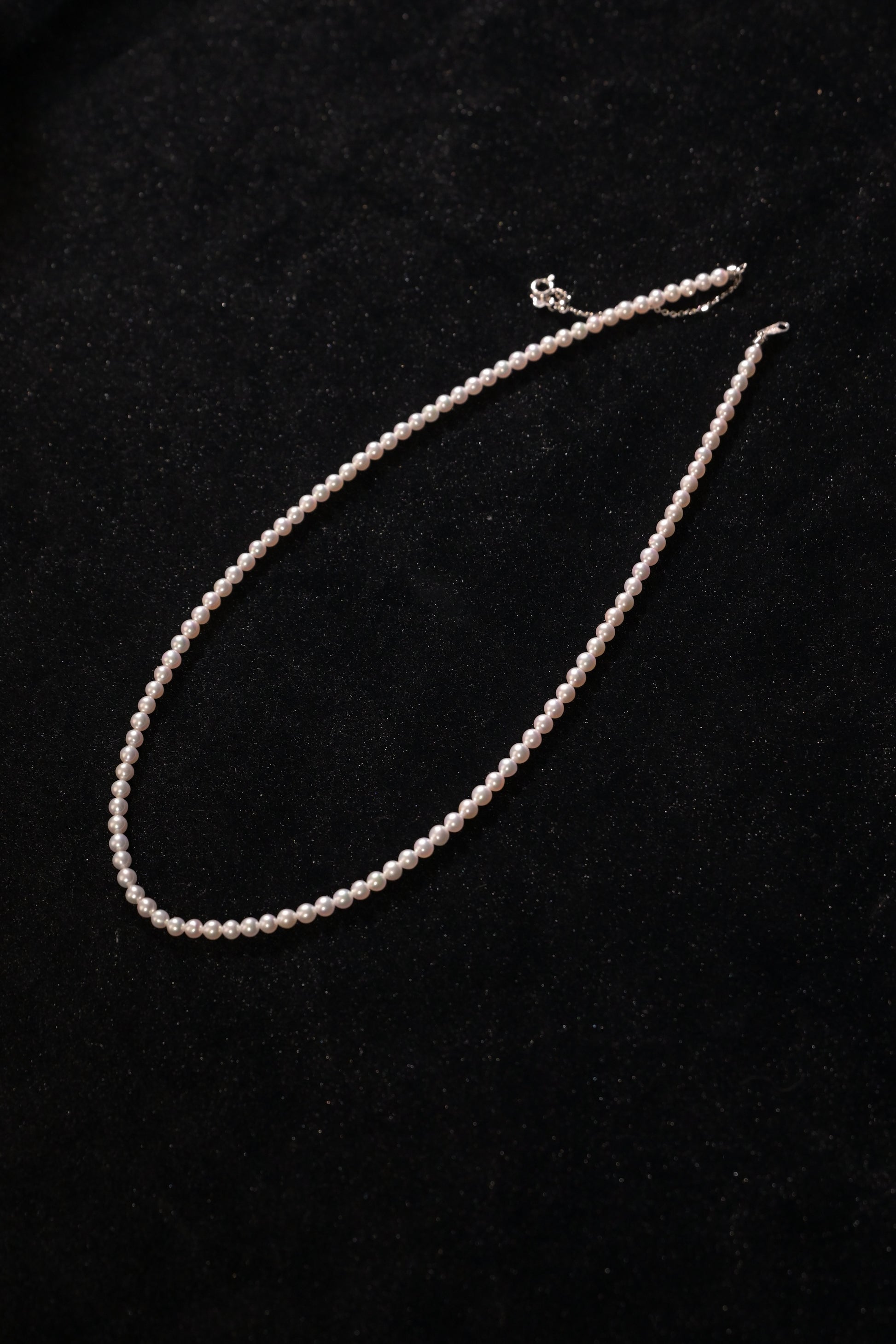 Blue Glow Tiny Pearl Necklace