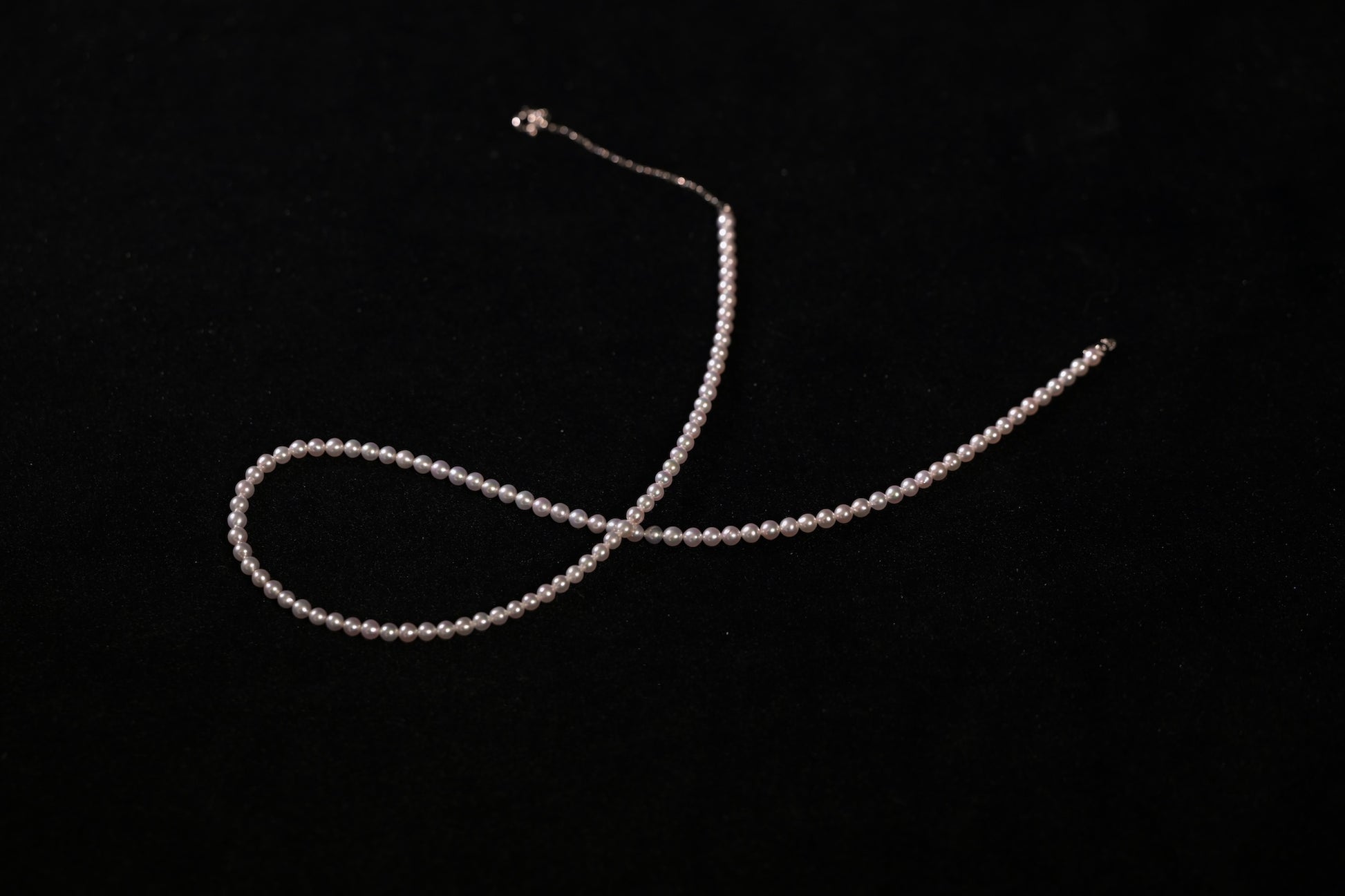 Blue Glow Tiny Pearl Necklace