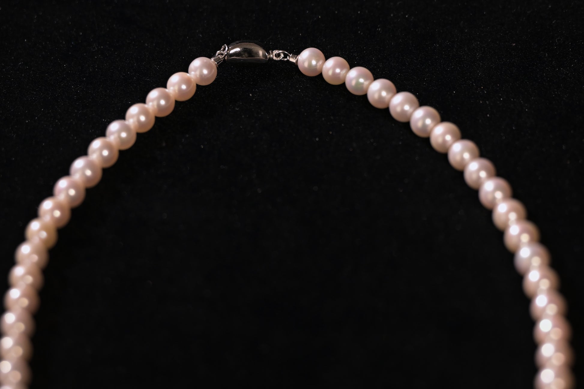 Minimalist Freshwater Pearl Bead Necklace