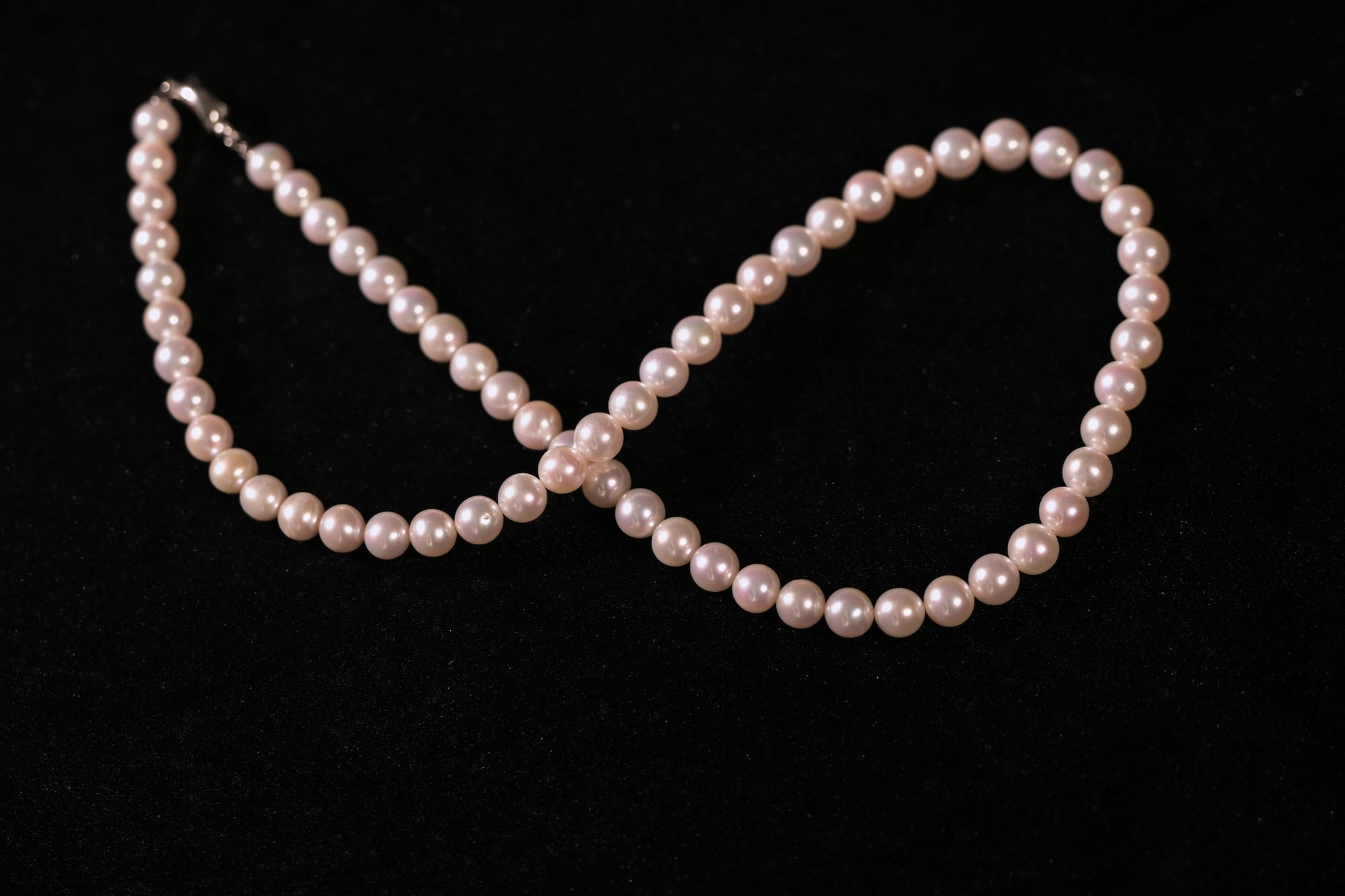 Minimalist Freshwater Pearl Bead Necklace