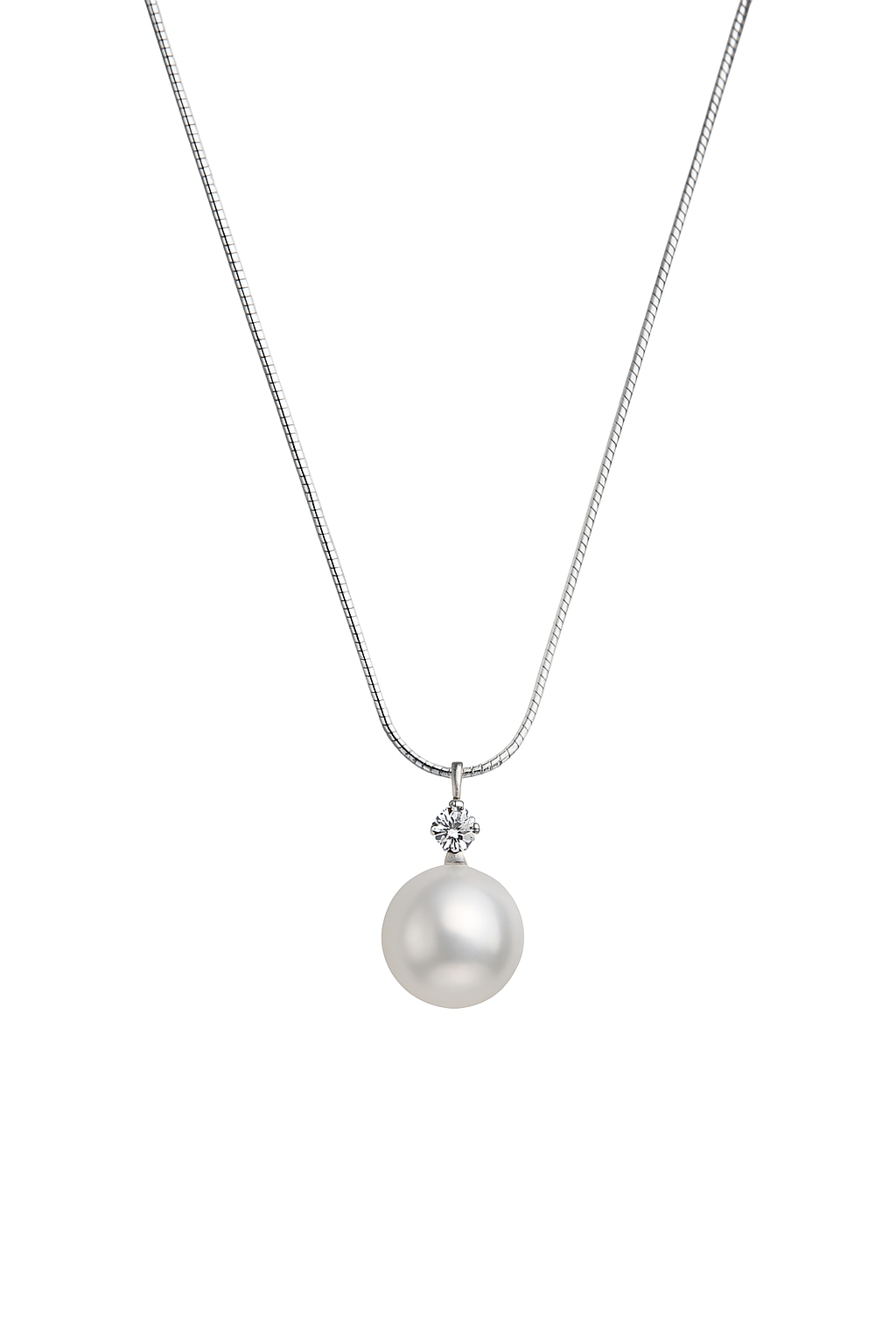 Seawater Round Pearl Diamond Necklace