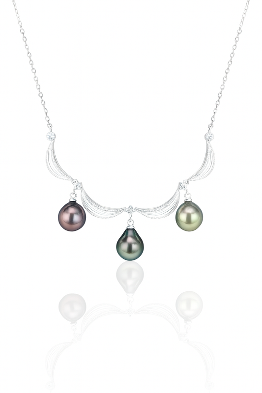 Princess Aurora Teardrop Tahitian Necklace