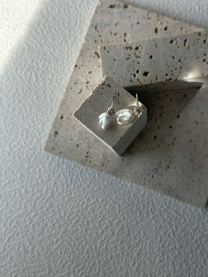 Keshi Diamond Earrings