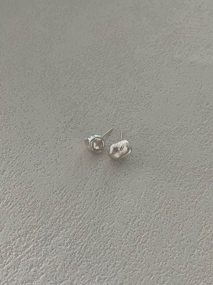 Keshi Minimalist Earrings