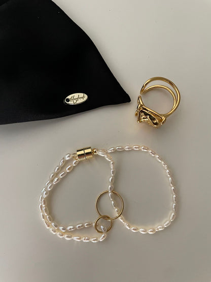 Double-layered Slim Pearl Bracelet