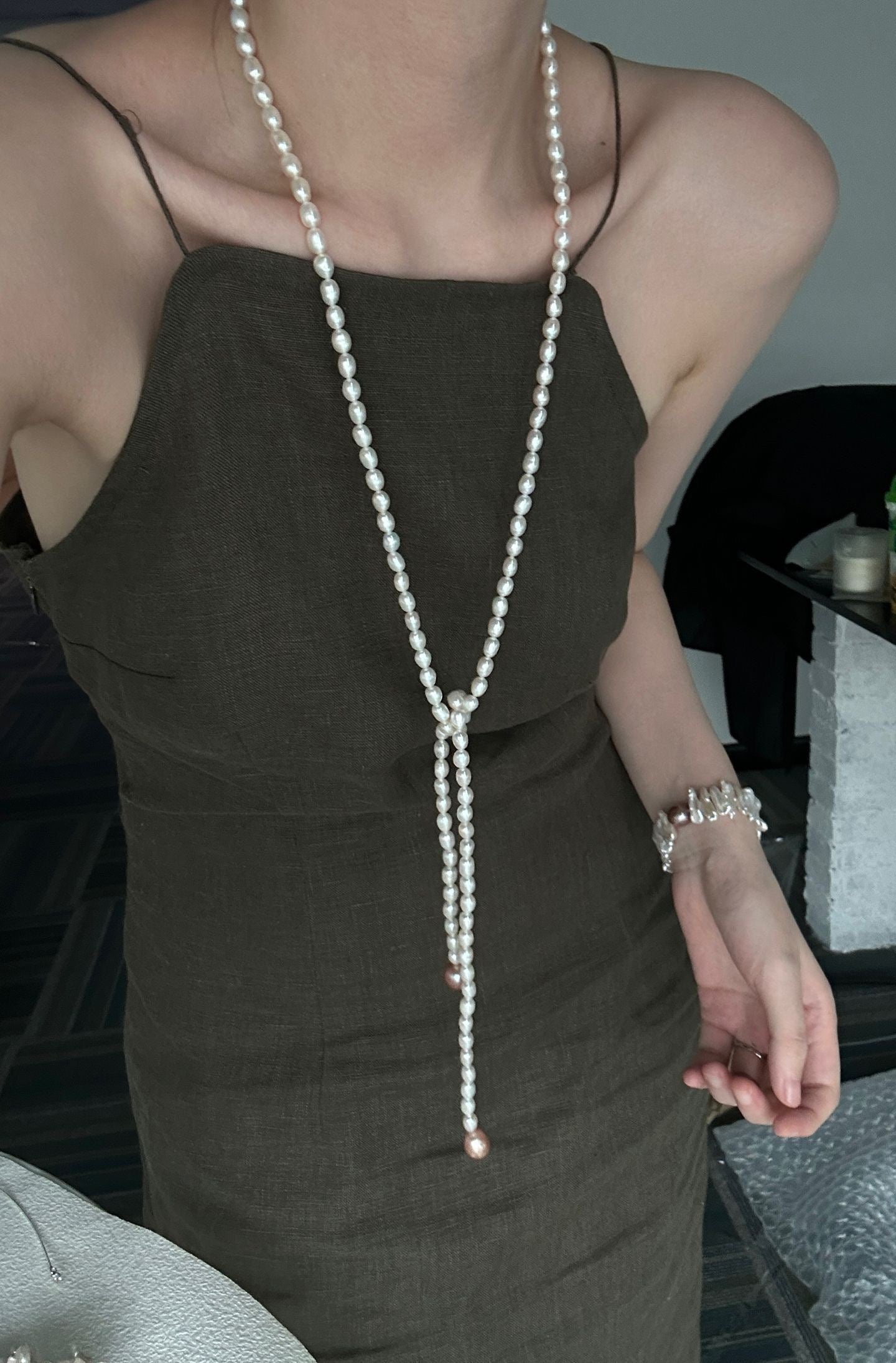 Pearl Grape Long Sweater Chain