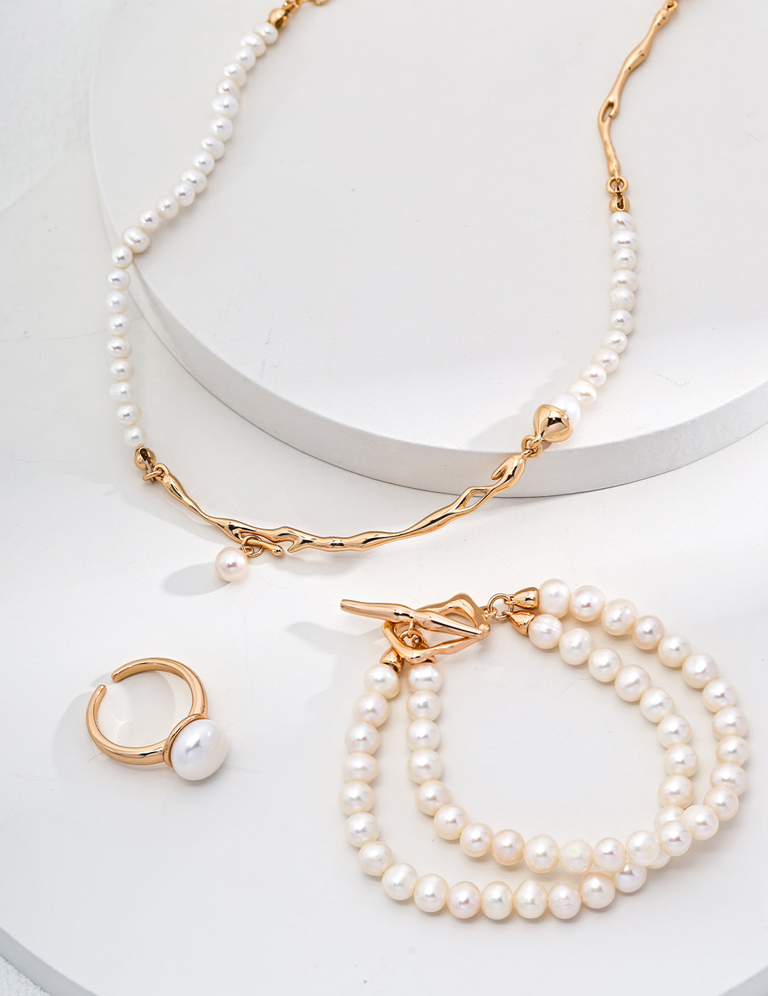 Double Layer Pearl Bracelet