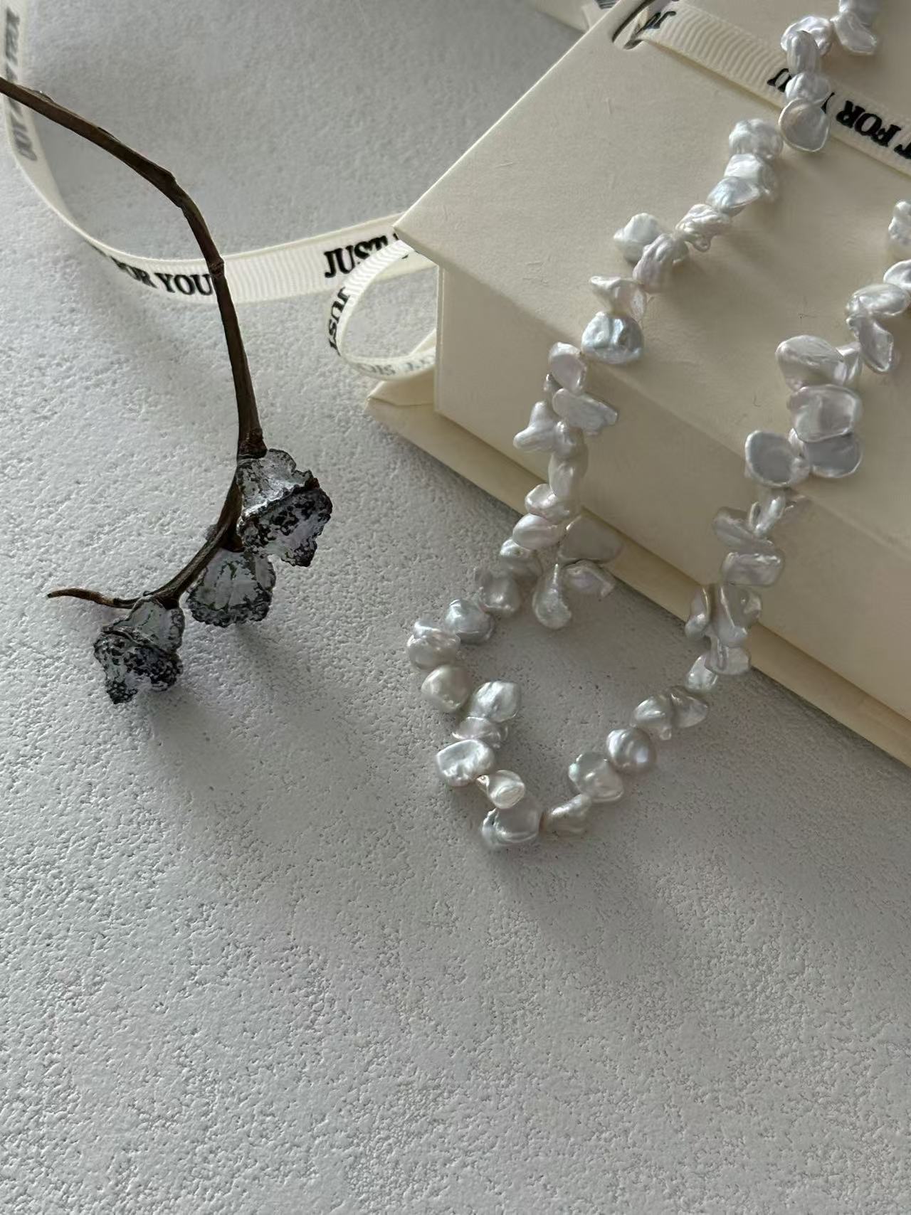 Lunar Debris Ice Flower Keshi Pearl Necklace