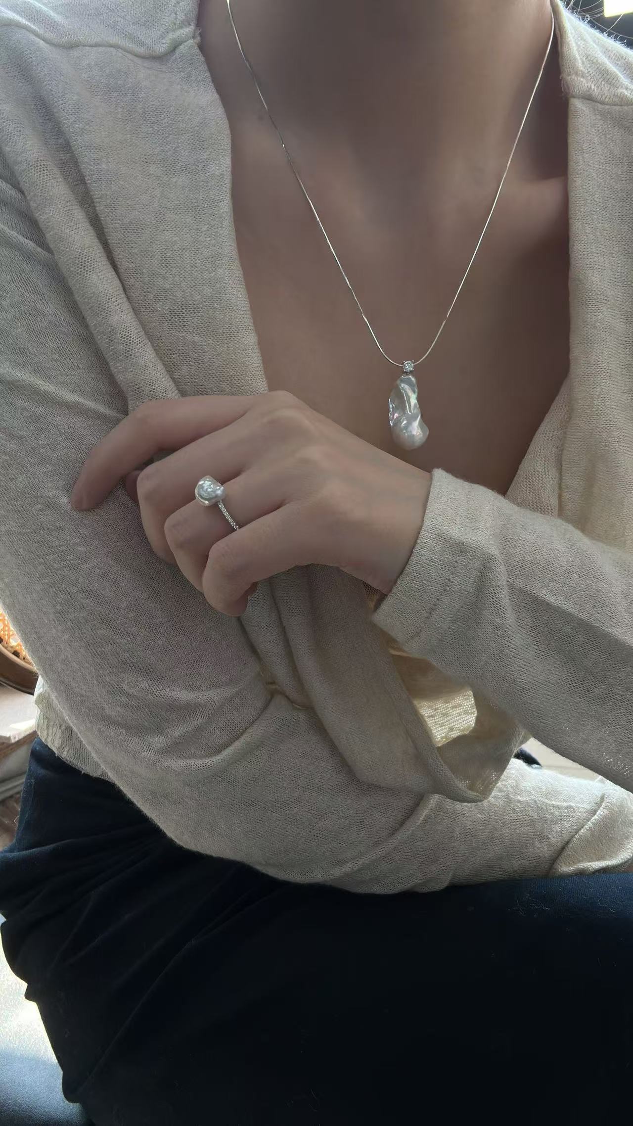 Princess Diana Silver Baroque Pendant