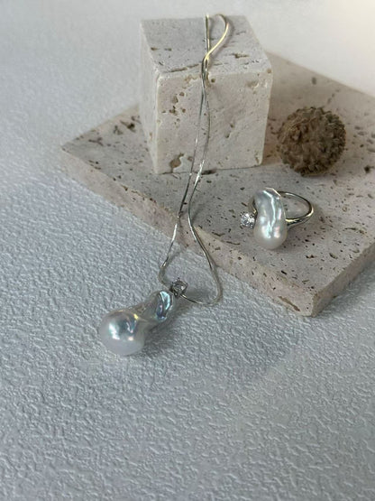 Princess Diana Silver Baroque Pendant
