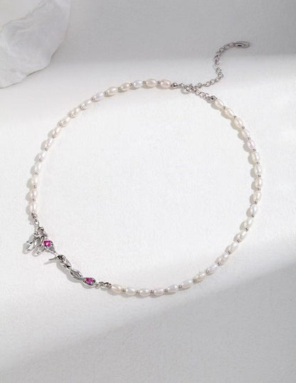 Roses Ruby Pearl Necklace