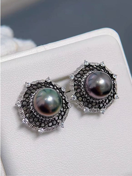 Noir Filigree – Black Tahitian Pearl Lace Studs