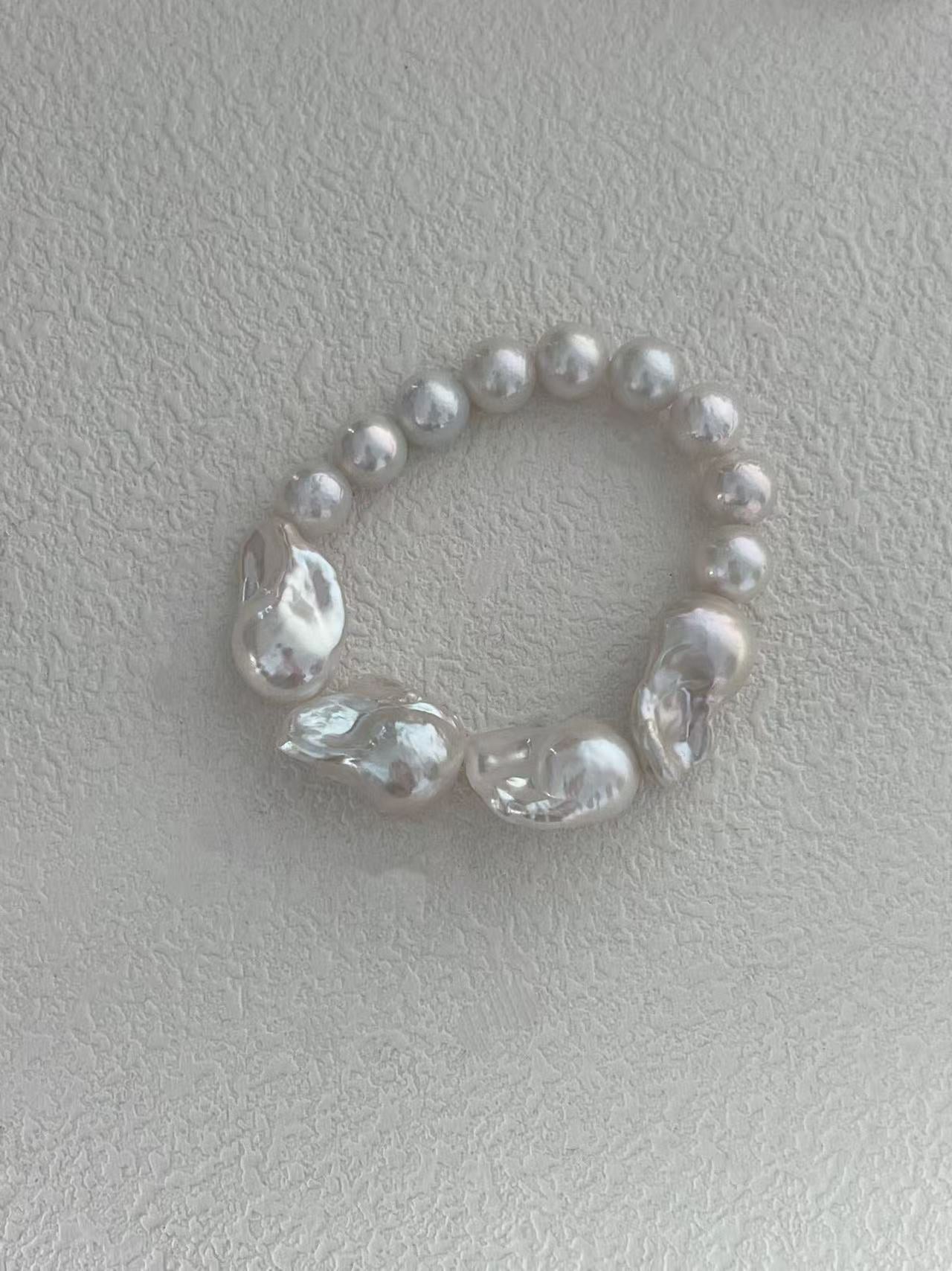 Cream Beads Baroque Pearl Bracelet