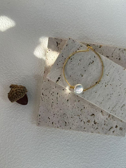 “The sun, moon and stars”Cream Baroque Gold Bracelet&Necklace
