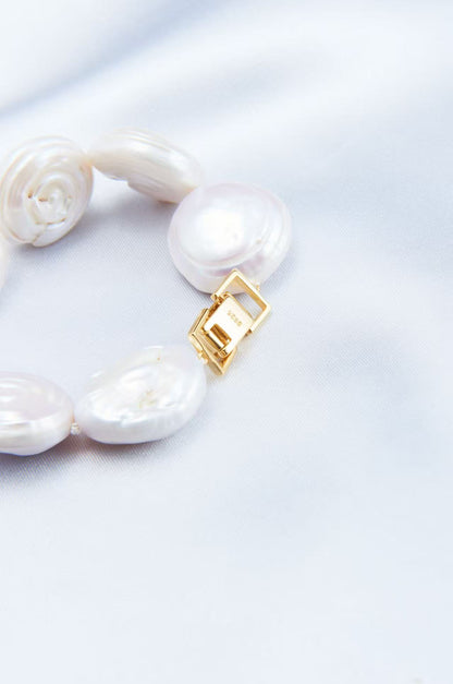 Roman Holiday Pearl Bracelet
