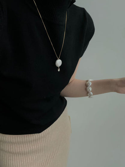 Roman Holiday Pearl Bracelet