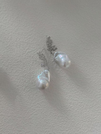 Butterfly Glitter Baroque Earrings