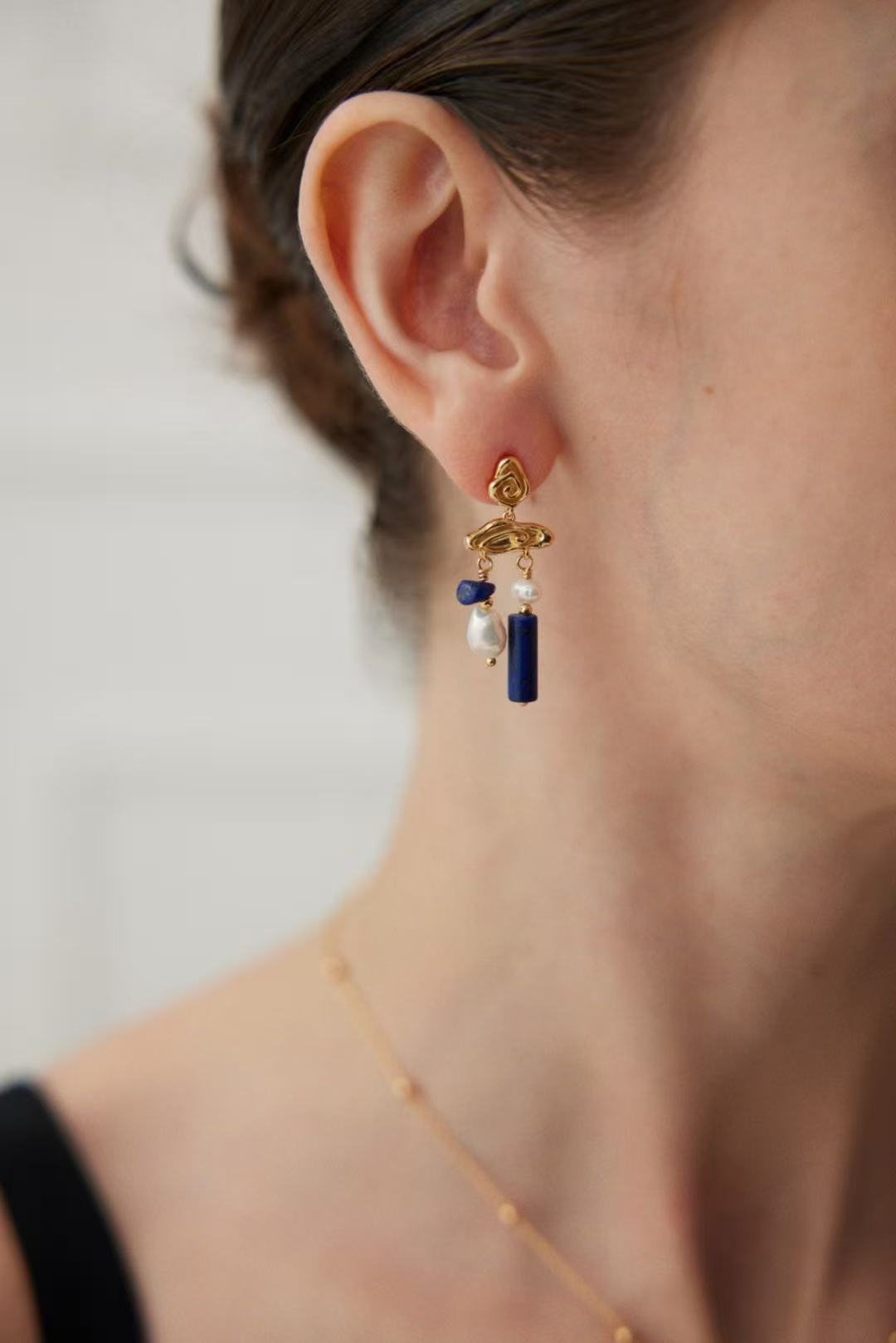 'Rainy and Sunny Days' lapis lazuli Earring